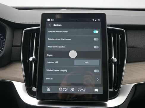 New 2026 Volvo XC90 B6 Plus w/ Protection Package Premier image 19