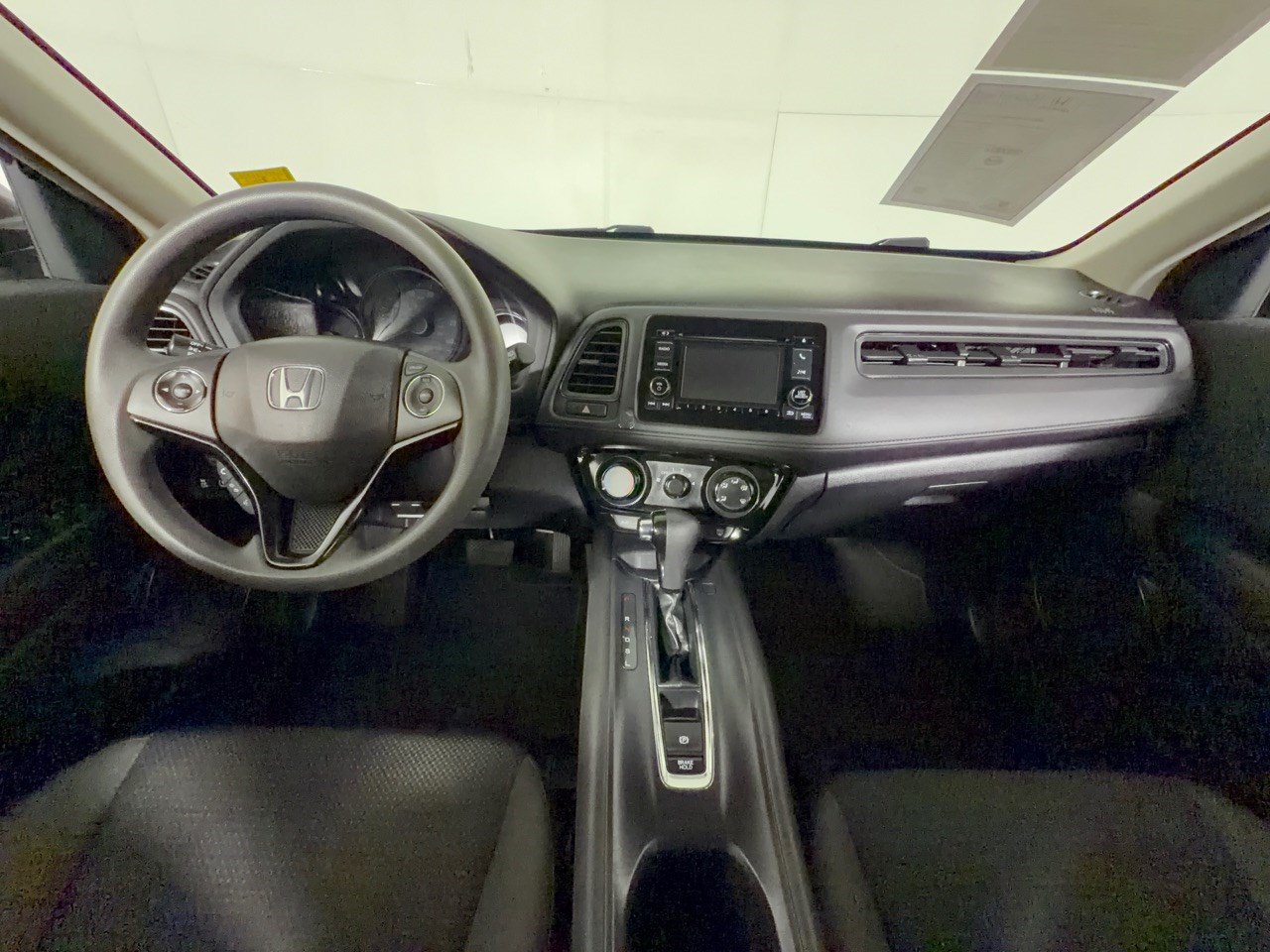 Used 2022 Honda HR-V LX image 17