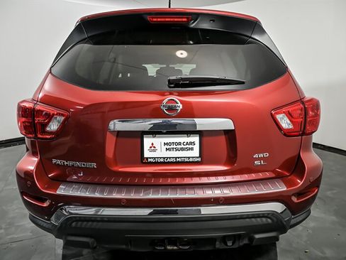 Used 2017 Nissan Pathfinder SL w/ SL Premium Package AWD/4WD image 8
