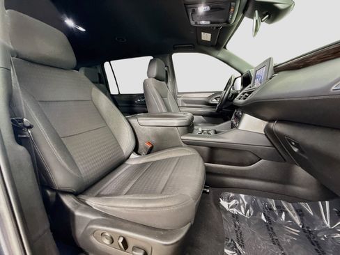 Used 2023 Chevrolet Suburban LS RWD image 29
