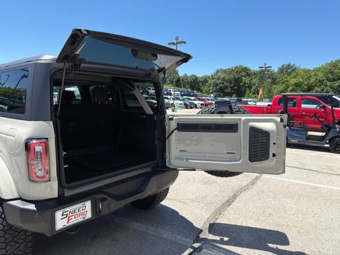 Used 2025 Ford Bronco Outer Banks AWD/4WD image 47