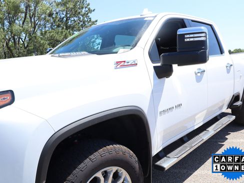 Used 2025 Chevrolet Silverado 2500 LTZ w/ LTZ Premium Package AWD/4WD image 13