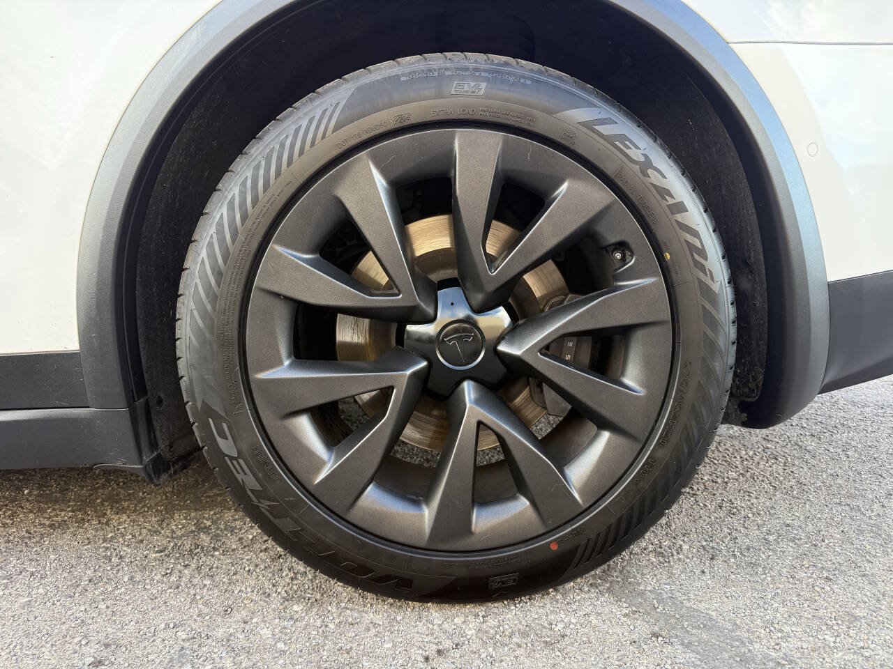 Used 2021 Tesla Model X Long Range AWD/4WD image 32