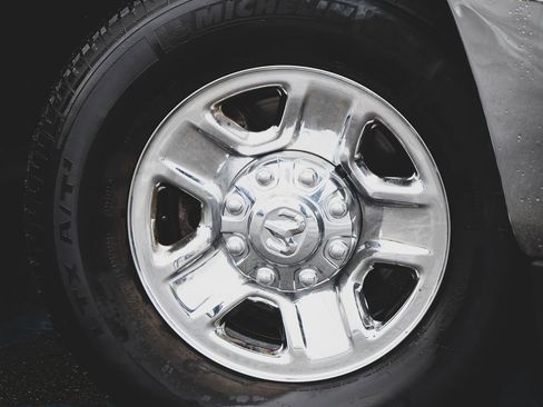 Used 2022 RAM 2500 Big Horn image 2