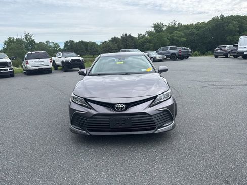 Used 2021 Toyota Camry LE FWD image 2