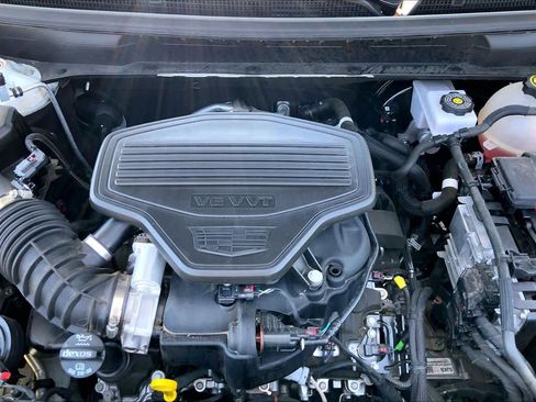 Used 2021 Cadillac XT5 Premium Luxury FWD image 32