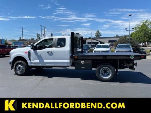 New 2025 Ford F350 XL w/ XL Chrome Package image 6