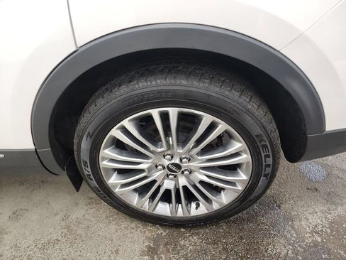 Used 2018 Lincoln MKX Reserve w/ Lincoln MKX Climate Package AWD/4WD image 39