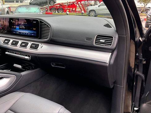 Used 2025 Mercedes-Benz GLS 450 GLS 450 image 19