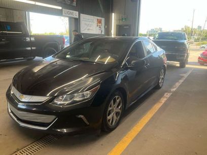 Used 2018 Chevrolet Volt Premier w/ Driver Confidence II Package