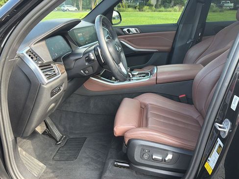 Used 2022 BMW X5 sDrive40i w/ Climate Comfort Package RWD image 10