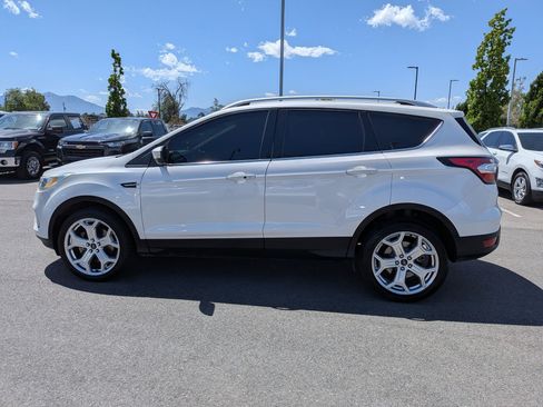 Used 2017 Ford Escape Titanium AWD/4WD image 9