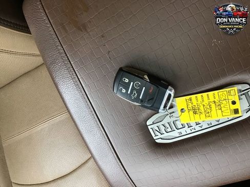 Used 2019 RAM 2500 Limited AWD/4WD image 29