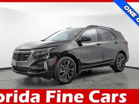Used 2022 Chevrolet Equinox RS FWD image 1