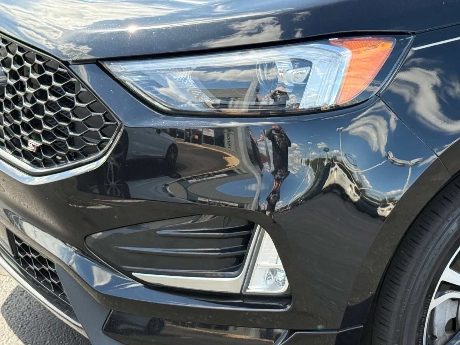 Used 2023 Ford Edge ST AWD/4WD image 9