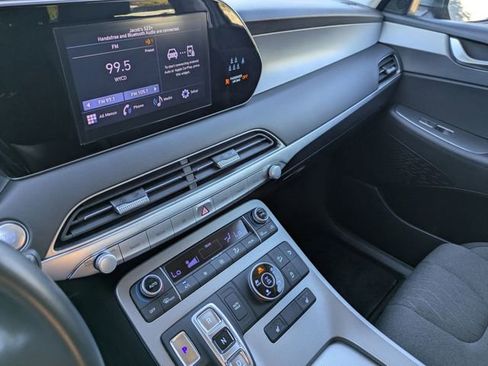 Used 2022 Hyundai Palisade SEL image 11