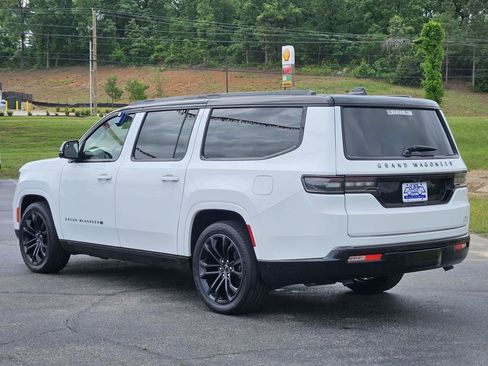 Used 2024 Jeep Grand Wagoneer L Series II w/ Quick Order Packagew 28T image 4