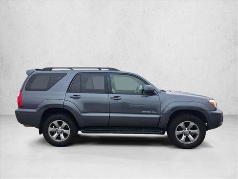 Used 2007 Toyota 4Runner Limited AWD/4WD image 4