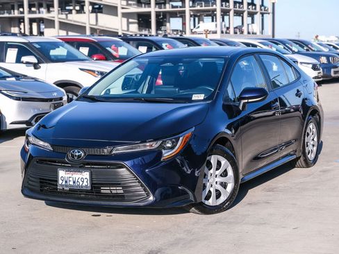 Certified 2026 Toyota Corolla LE FWD image 1