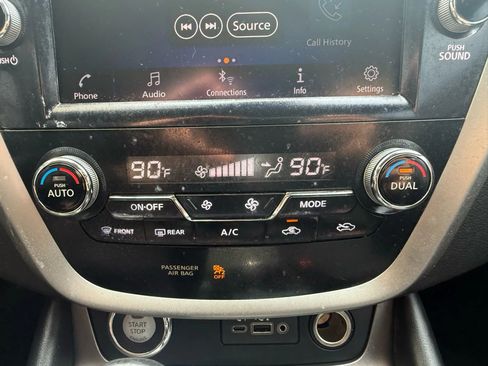 Used 2021 Nissan Murano SV AWD/4WD image 21