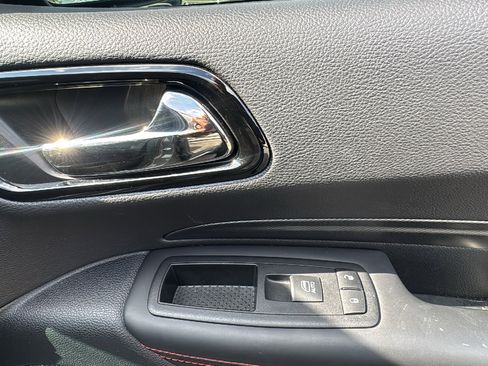 Certified 2024 Dodge Durango R/T image 32