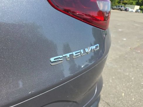 Used 2019 Alfa Romeo Stelvio Sport w/ Quick Order Package 22K Sport RWD image 11