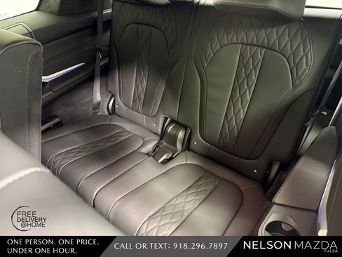 Used 2024 BMW X7 M60i w/ Executive Package AWD/4WD image 37