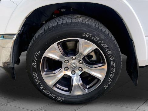 Used 2022 RAM 1500 Laramie image 8