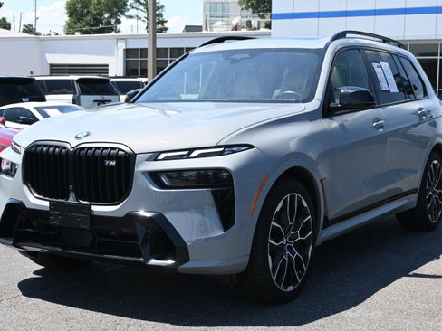 Used 2024 BMW X7 M60i w/ Executive Package AWD/4WD image 46