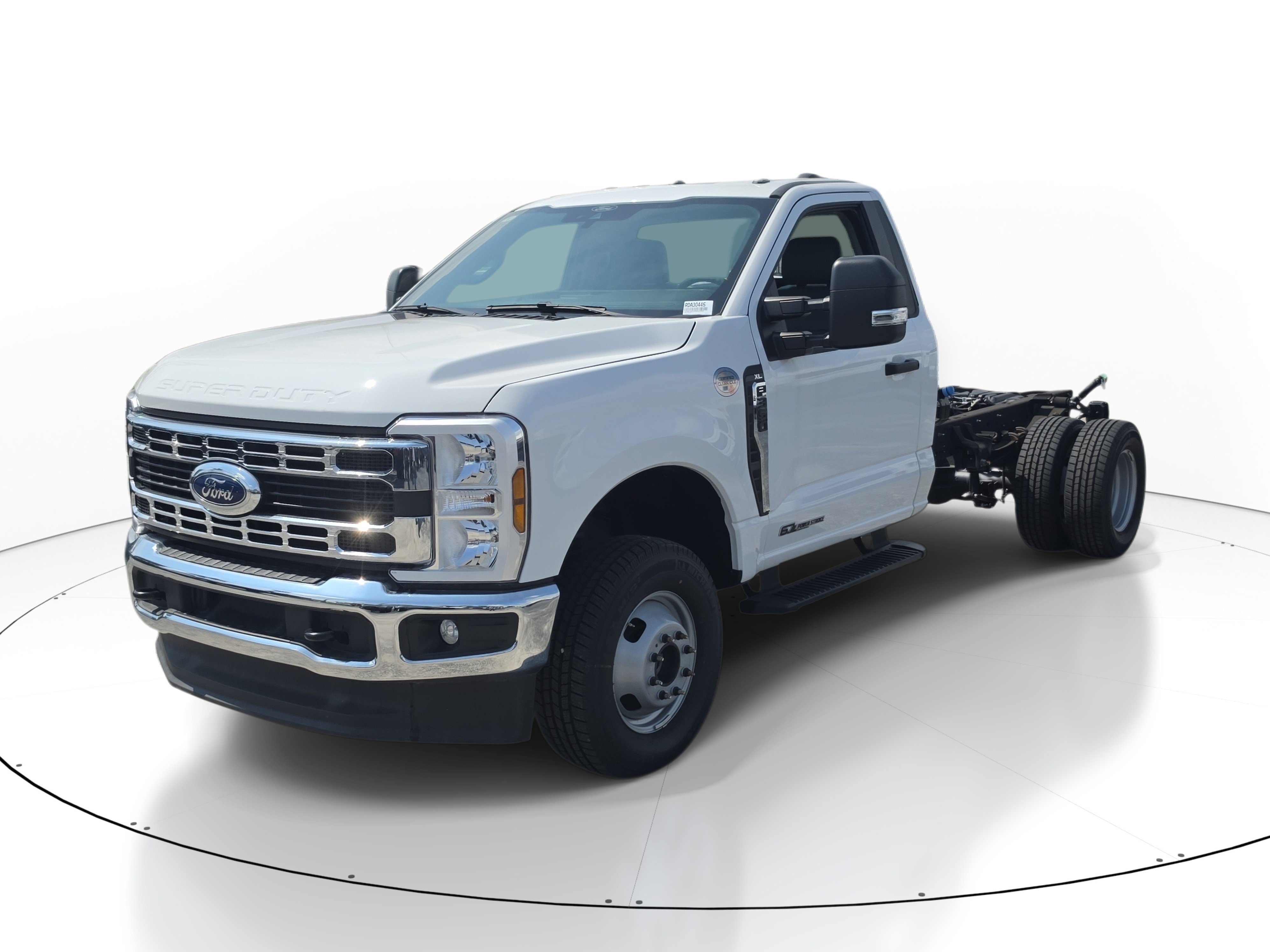 Used 2024 Ford F350 XL w/ XL Chrome Package AWD/4WD image 3
