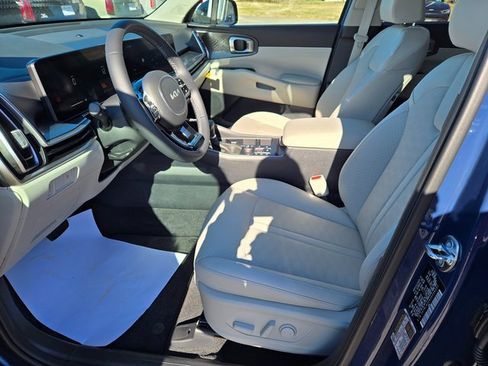 New 2025 Kia Sorento S w/ Panoramic Sunroof Package image 6