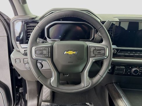 New 2026 Chevrolet Silverado 2500 LTZ w/ LTZ Convenience Package image 11