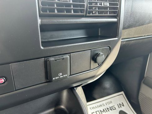 Used 2022 Chevrolet Express 2500 w/ Driver Convenience Package image 16