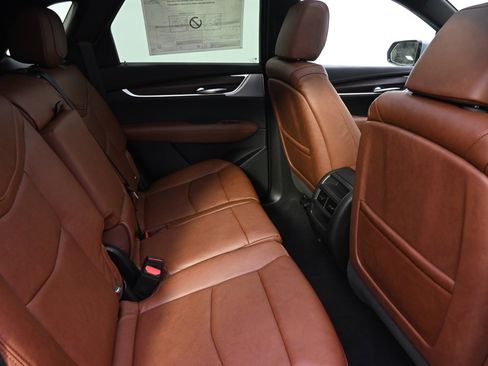 New 2025 Cadillac XT5 Premium Luxury w/ Technology Package image 18
