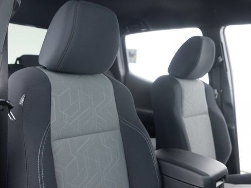 Used 2021 Toyota Tacoma TRD Sport image 30