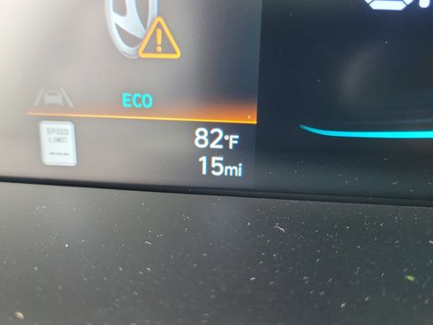 Certified 2025 Hyundai Elantra Hybrid FWD image 17