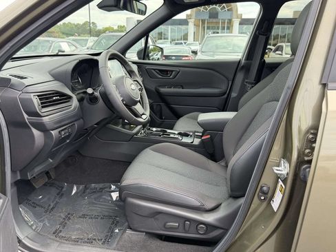 Certified 2026 Subaru Forester Premium w/ Base/Premium Package AWD/4WD image 18