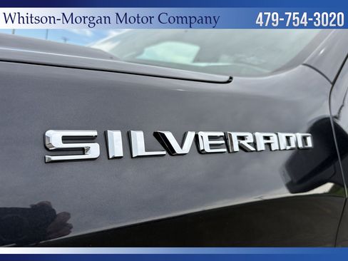 Used 2022 Chevrolet Silverado 1500 LT AWD/4WD image 11