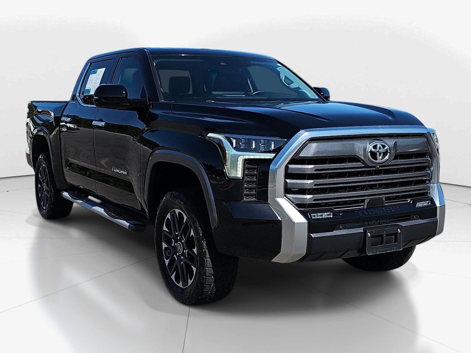 Used 2023 Toyota Tundra Limited AWD/4WD image 2