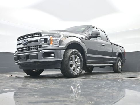 Used 2018 Ford F150 XLT w/ Equipment Group 302A Luxury image 32