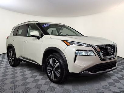 Used 2023 Nissan Rogue SL w/ SL Premium Package
