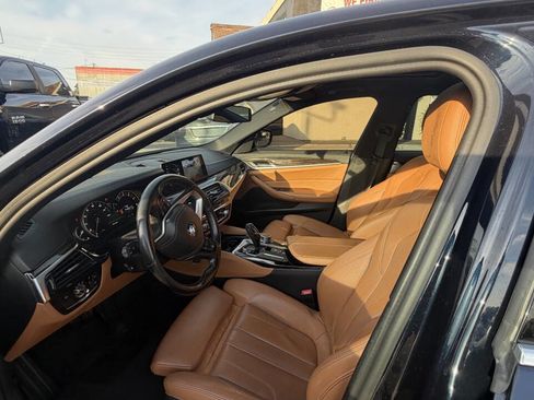 Used 2017 BMW 530i xDrive AWD/4WD image 15
