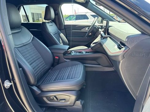 New 2026 Ford Explorer ST-Line w/ ST-Line Street Pack AWD/4WD image 18