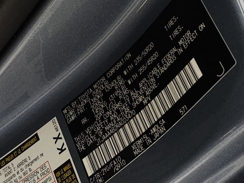 Used 2024 Lexus RZ 450e Premium image 33