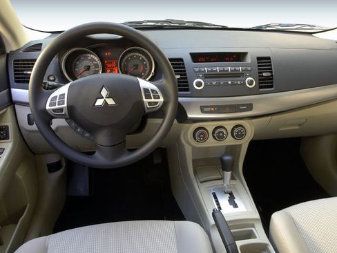 Used 2008 Mitsubishi Lancer DE image 4
