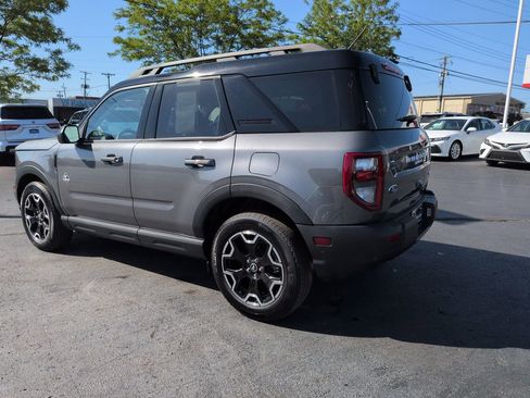 Used 2025 Ford Bronco Sport Outer Banks AWD/4WD image 3