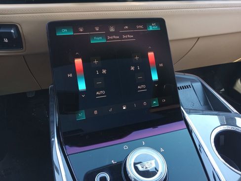 Certified 2025 Cadillac Escalade IQ Sport 2 w/ LPO, ONYX Package image 20