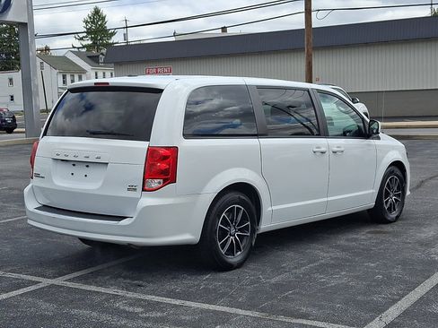 Used 2019 Dodge Grand Caravan GT FWD image 6