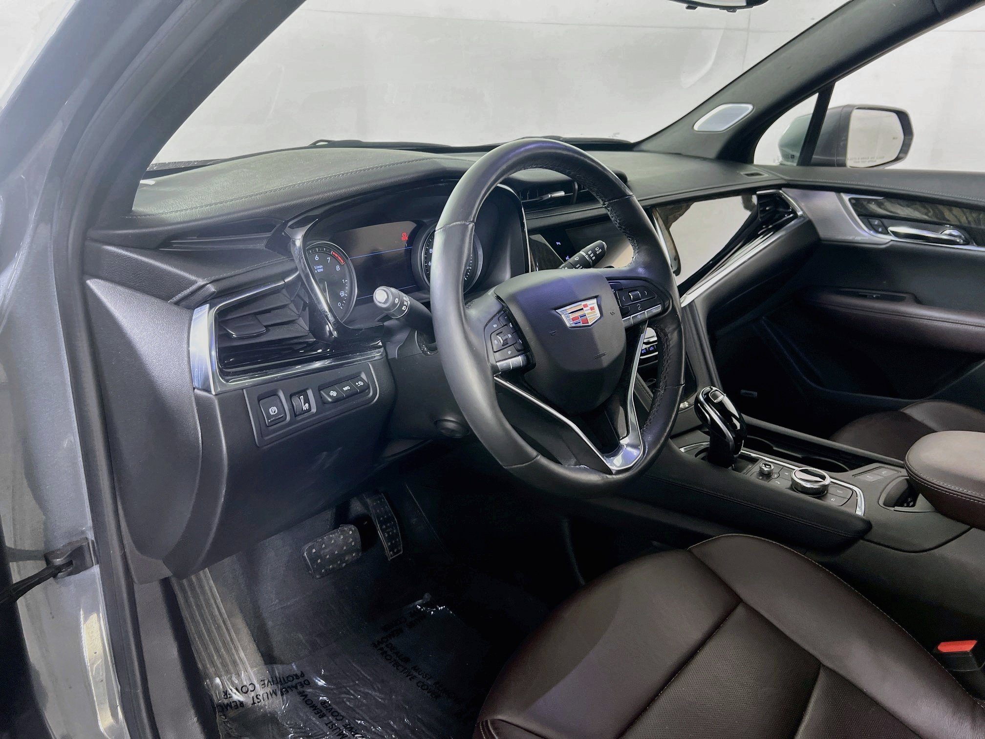 Used 2020 Cadillac XT6 Premium Luxury AWD/4WD image 9