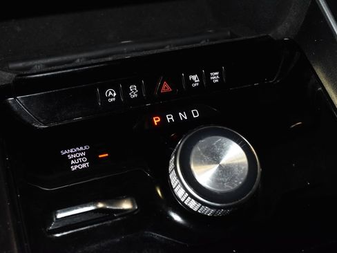 Used 2022 Jeep Wagoneer Series I AWD/4WD image 14